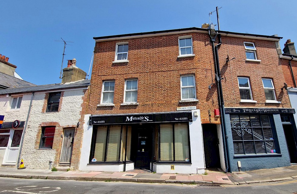 NOW LET - 2 Crown Street, Eastbourne BN21 1NX