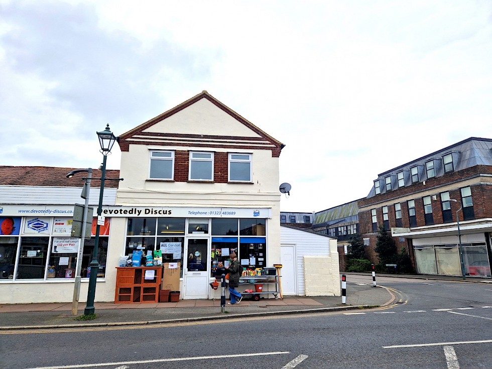 NOW LET - 32 High Street, Polegate, East Sussex, BN26 6AJ